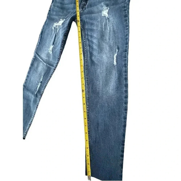 Supplies x Union Bay Maren High Rise Distressed Slim Straight Jeans sz 2P - Picture 10 of 13